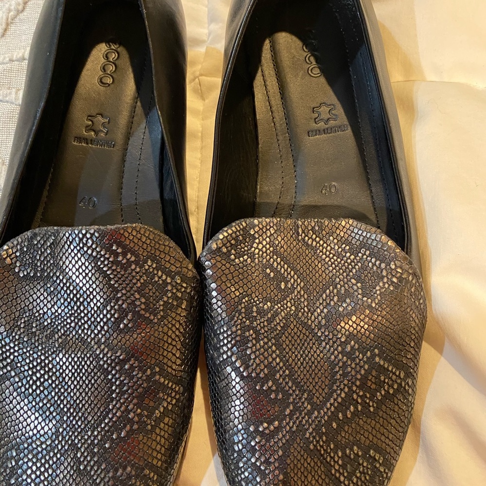 Ecco gorgeous new flats.